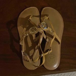 Tory Burch Tan Sandals Size 9